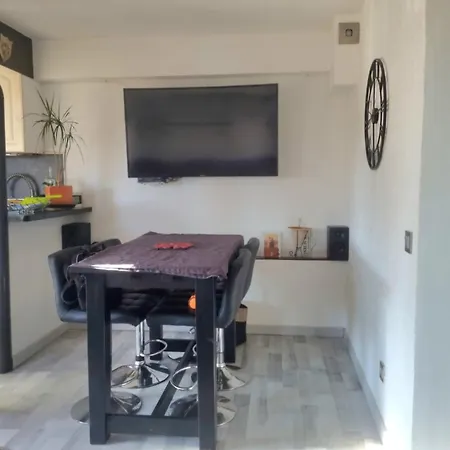 Apartment Duplex Dans Village Naturiste